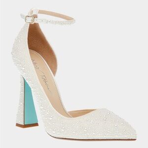 Ramsy Ivory Betsy Johnson